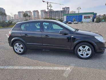 Opel: Opel Astra: 1.4 l | 2008 il 188000 km Hetçbek