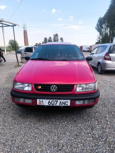 машина кейж: Volkswagen Passat: 1995 г., 1.8 л, Механика, Бензин, Седан