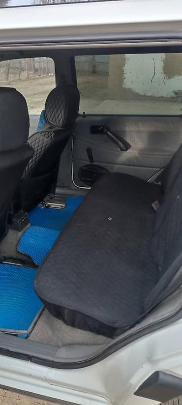 Volkswagen: Volkswagen Passat: 1992 г., 1.8 л, Механика, Бензин, Универсал — 11