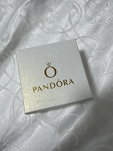 пандора часы: Женский набор украшений в подарочной коробке Pandora: - Кварцевые — 1