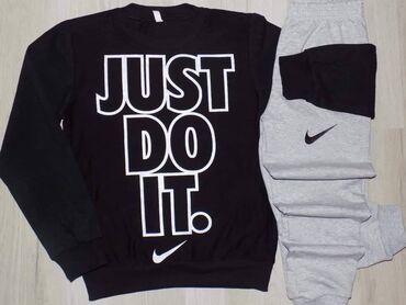 Ostala dečija odeća: Veličina 10 
dva kompleta 2750 din — 1