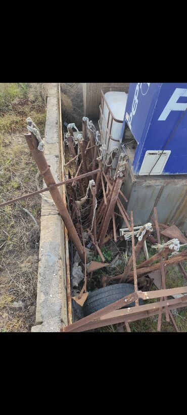 Su nəqliyyatı: Qayiq Satılır hər bir şeyi üstündə verilir yakiri toru verilir — 5