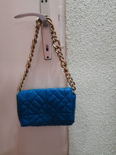 torbice desigual: Elegantna torbica, Zara, Materijal: Lakovana koža