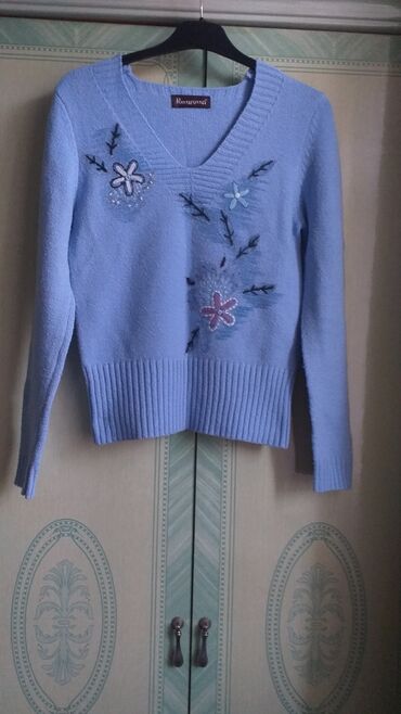 10 azn: Женский свитер L (EU 40), цвет - Голубой, A-Dress