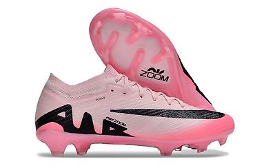 nike react: 🆕Футбольные бутсы в наличии три цвета футбольных бутс 💖🖤💖 Есть — 5