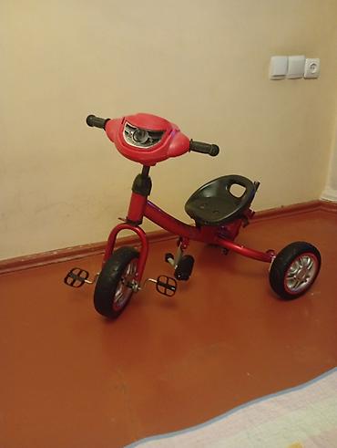 motorlu velo: Uşaq üçtəkərli velosiped - Rəng: qırmızı - Karkas: metal gövdə — 2
