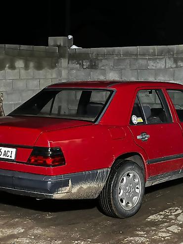 Mercedes-Benz: Mercedes-Benz W124: 1989 г., 2.3 л, Механика, Бензин, Седан — 3