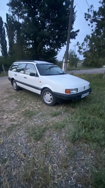 ролики авто: Volkswagen Passat: 1992 г., 1.8 л, Механика, Бензин, Универсал