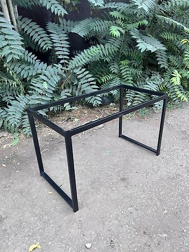 office table: Металлическая мебель из профильной трубы — минимализм и прочность — 3