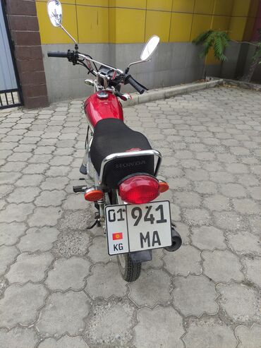 мотоцикл ктм 125: Кичи мотоцикл Honda, 125 куб. см, Бензин, Чоңдор үчүн