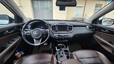 kia bongo: Kia Sorento: 2 l | 2017 il Krossover — 7