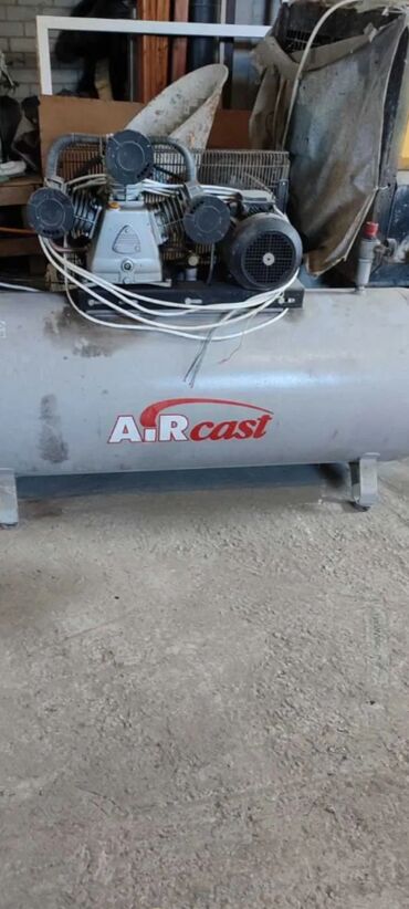 Moyka avadanlığı: Generator satılır 500 litri 12 bar heç bir prablemi yoxdur saat kimi