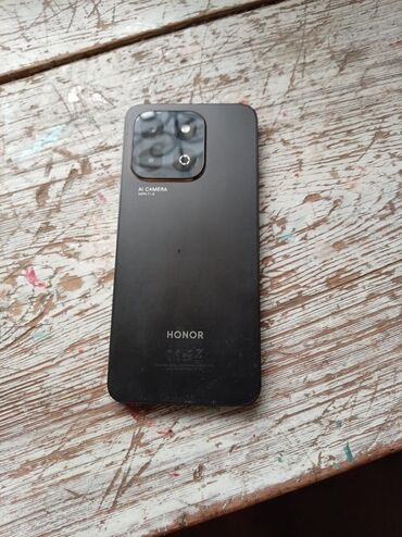 Adapterlər: Honor X6b, 256 GB, rəng - Qara, Barmaq izi, İki sim kartlı, Face ID