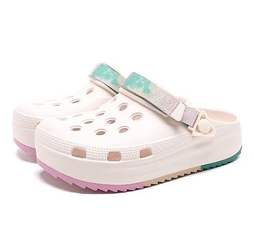 crocs 36: Кроксы Новые размер 36 Подойдут как универсальные сабо для дома — 2