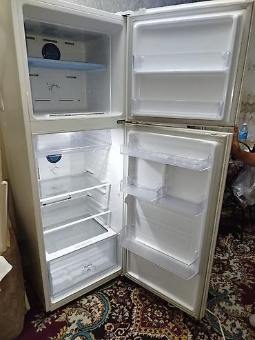 soydcu matoru: Samsung iki qapılı soyuducu (üstdə dondurucu) - Brend/model: Samsung — 2