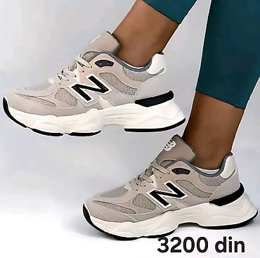 cizme ecco: New Balance patike

9060

36-46

Cene su na slikama — 9