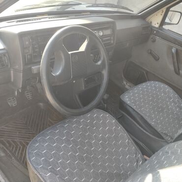 Volkswagen: Volkswagen Golf: 1988 г., 1.6 л, Механика, Дизель, Хэтчбэк — 7