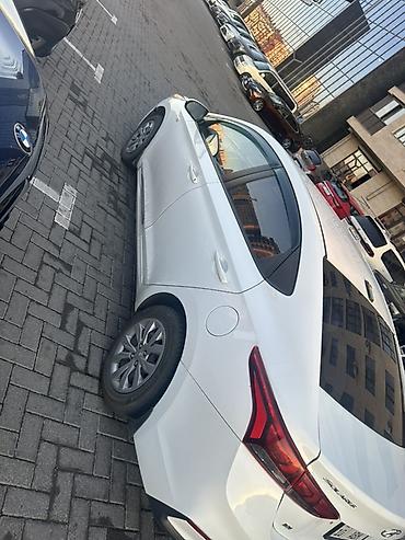 Продажа авто: Hyundai Solaris: 2020 г., 1.6 л, Автомат, Бензин, Седан — 4