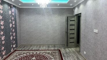 сдается 2 комнатная квартира на долгий срок: 1 бөлмө, Риелтор, Чогуу жашоосу жок, Толугу менен эмереги бар