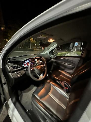 spark premier: Chevrolet Spark: 2019 г., 1 л, Бензин, Хэтчбэк — 5