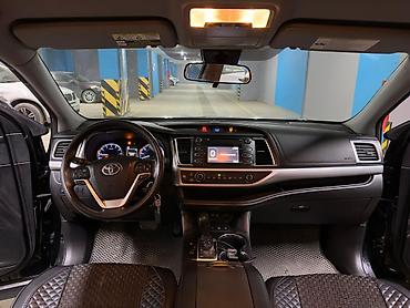 Toyota: Toyota Highlander: 2018 г., 3.5 л, Автомат, Бензин, Кроссовер — 8