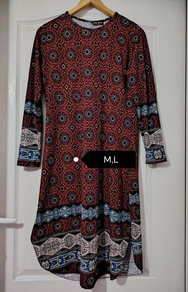 Haljine: Ženska haljine – (različiti modeli i dezеni ) 1) Crno-bela haljina — 10