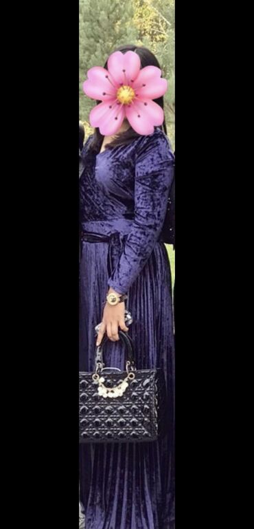 гармошка in Кыргызстан | ГАРМОШКИ: Платье гармошка . Размер 42 . Цена 1000с