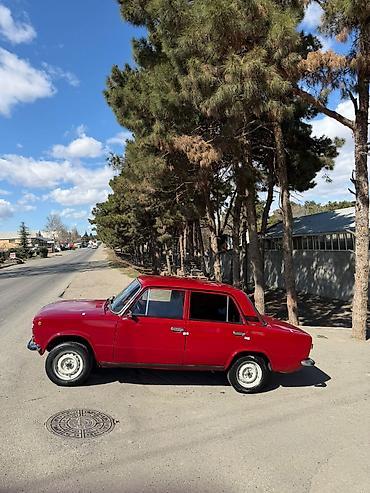 VAZ (LADA): Model: VAZ 2101 (Jiquli) sedan Rəng: tünd qırmızı Kuzov: 4 qapı, xrom — 1
