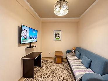 мегасити: 2 комнаты, 49 м², 7 мкр Элитка, 3 этаж, Евроремонт — 3