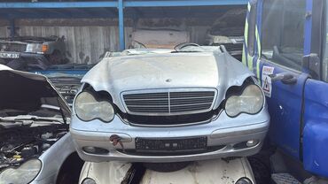 набор ключ ош: Передняя часть кузова от автомобиля Mercedes-Benz C-Class W203
