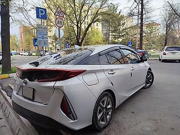 prius 30: Toyota Prius: 2017 г., 1.8 л, Автомат, Гибрид, Хэтчбэк — 6