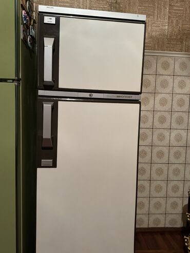 Boşqablar: 2 qapılı Philips Soyuducu Satılır, rəng - Ağ