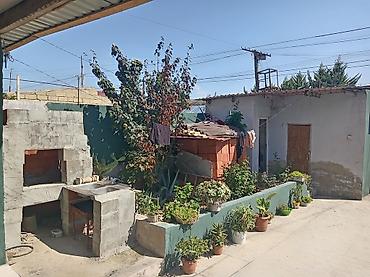 Həyət evləri və villaların satışı: Satılır: həyət evi - Giriş: dəmir darvaza və ayrıca piyada qapısı — 5