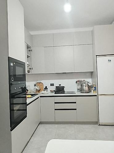 2 таш дом: Продается двухэтажный кирпичный дом с большим участком. 4,5 соток — 6