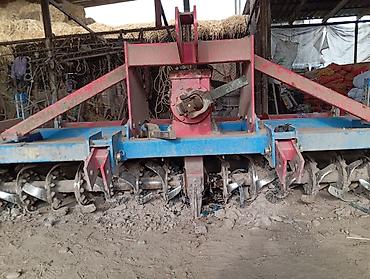 Тракторы МТЗ (Беларус): Модель: 1221, Б/у, 2010 г., Трактор с другими агрегатами — 13