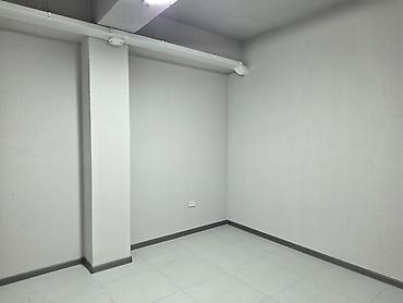 Аренда офисов: Сдаю офис 12 кв.м. с ремонтом, ул. Курманжан Датка д.150 - 13.000 — 3