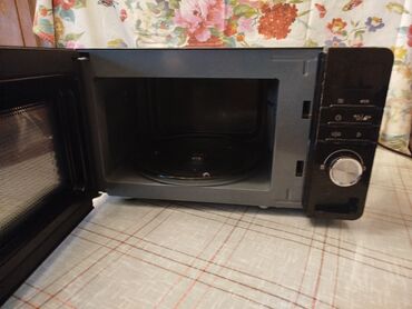 Mikrotalasne rerne: Mikrotalasna Gorenje za delove.Neispravna,ukljucio sam al je pocelo na lalafo.rs — 4 Mikrotalasne rerne: Mikrotalasna Gorenje za delove.Neispravna,ukljucio sam al je pocelo — 4