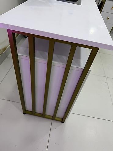 dairevi stollar: Dördbucaq masa, Siyirməli, Polkalı, Laminat — 4