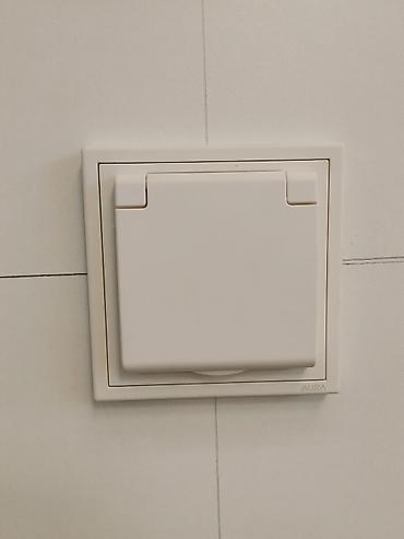 argb controller: Розетка, С заземлением, Встроенные, 1 гнездо — 1
