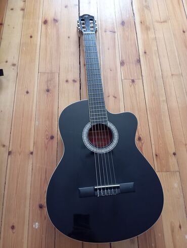 gitara işlənmiş: Классическая гитара, Б/у, Платная доставка