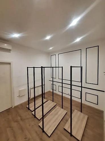 vitrine: OPREMANJE BUTIKA ŠTENDERI XM771 | Izrada nameštaja po meri Dezen ploče — 8
