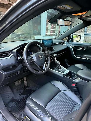 voxy noah: Toyota RAV4: 2021 г., 2.5 л, Вариатор, Гибрид, Кроссовер — 6