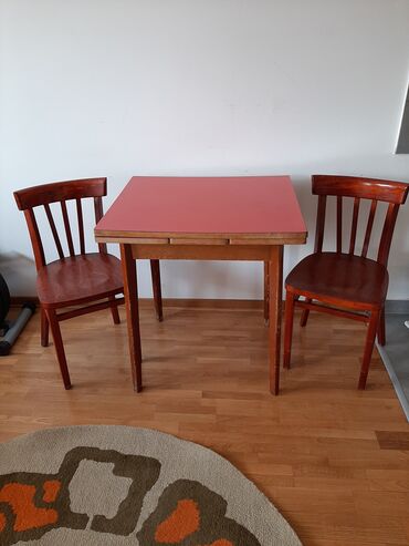 Setovi stolova i stolica: Sto i dve stolice od pung drveta