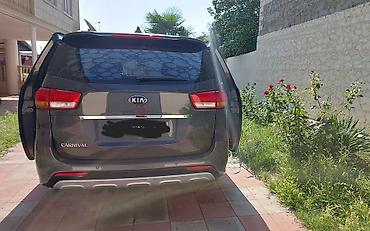 Kia: Kia Carnival . Salam hər vaxtınız xeyir olsun — 2