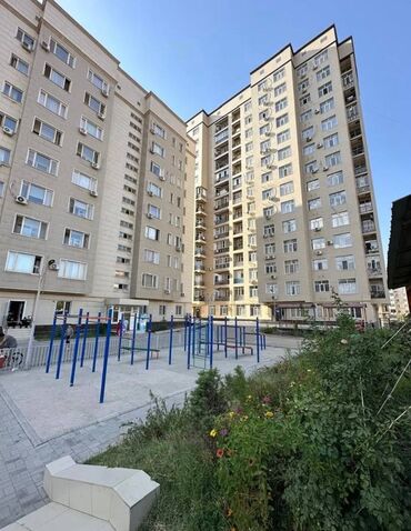 квартира джал мкр: 3 бөлмө, 90 кв. м, Элитка, 3 кабат, Дизайнердик ремонт