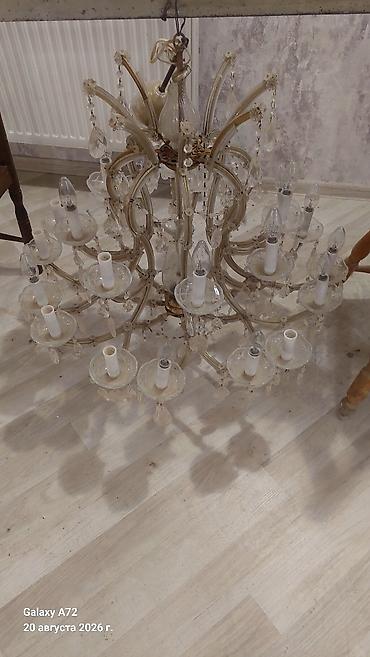 cucə lampası: Çılçıraq, 10 və daha çox lampa, Xrustal — 1