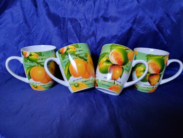 Čaše: Solje nove,vintaz univerzalne,porcelanske. Komada 4 i ceni — 2