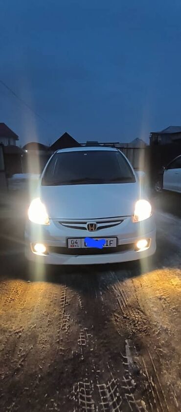 мини машына: Honda Fit: 2004 г., 1.5 л, Типтроник, Бензин, Хетчбек