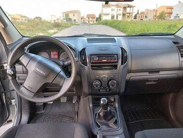 Isuzu: Isuzu D-Max: 2.5 l. | 2015 έ. 156000 km. Πικάπ — 6