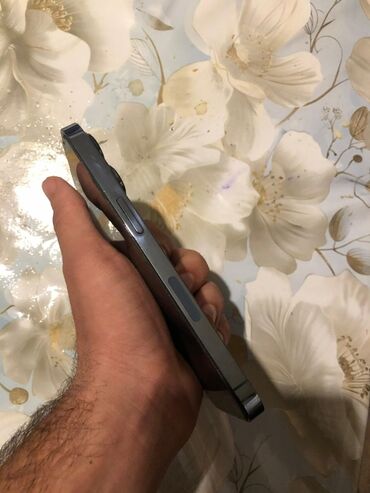 Apple iPhone: IPhone 13 Pro, 128 GB, Sierra Blue, Face ID — 7